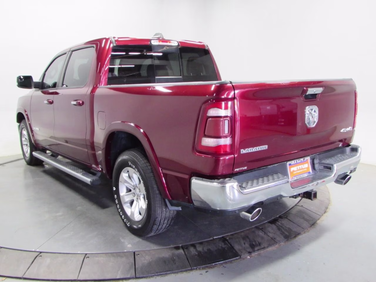 2021 Delmonico Red Pearlcoat Ram 1500 Laramie 4X4 Truck