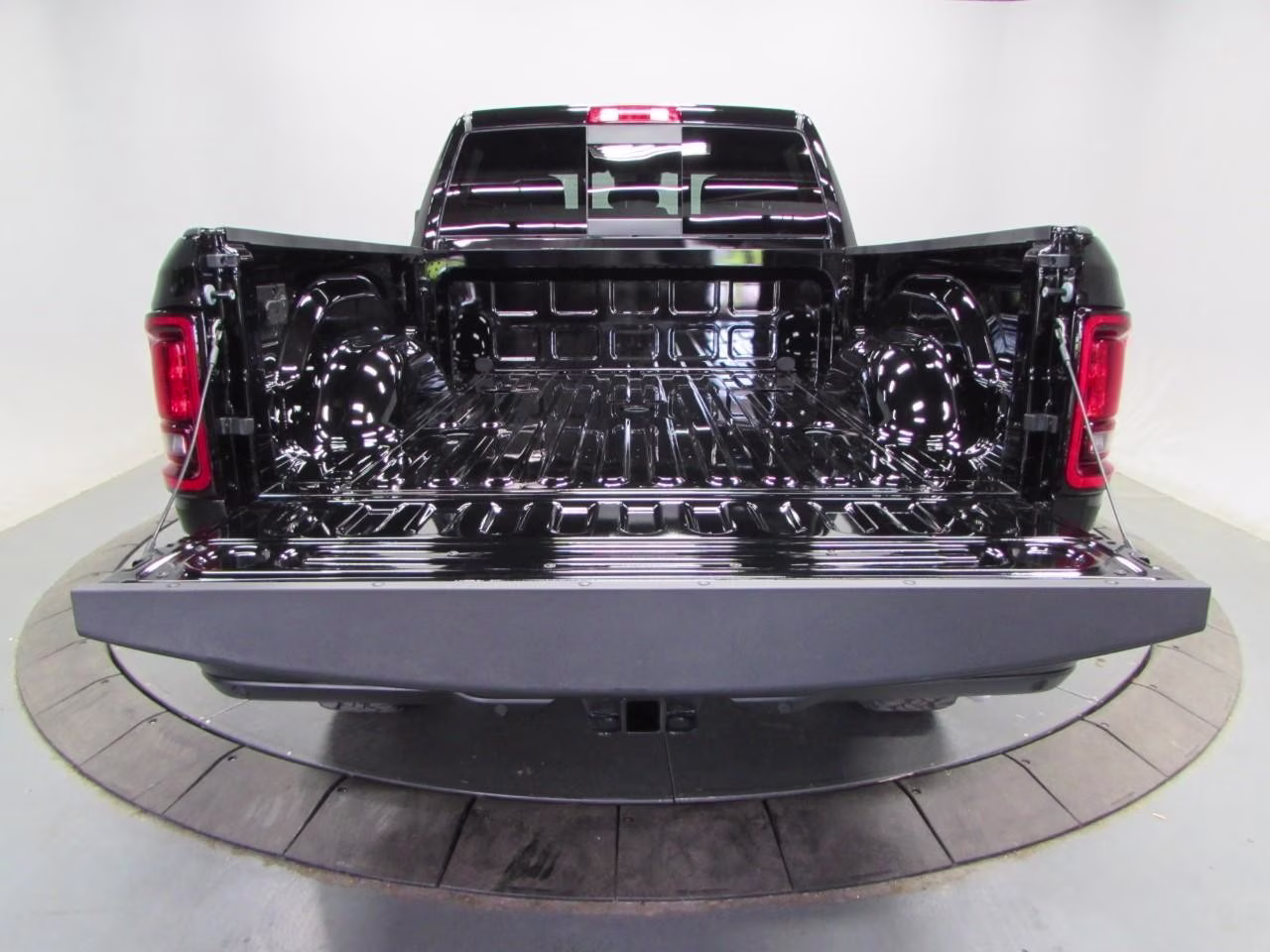 2026 Diamond Black Crystal Pearlcoat Ram 2500 Warlock 4X4 Truck