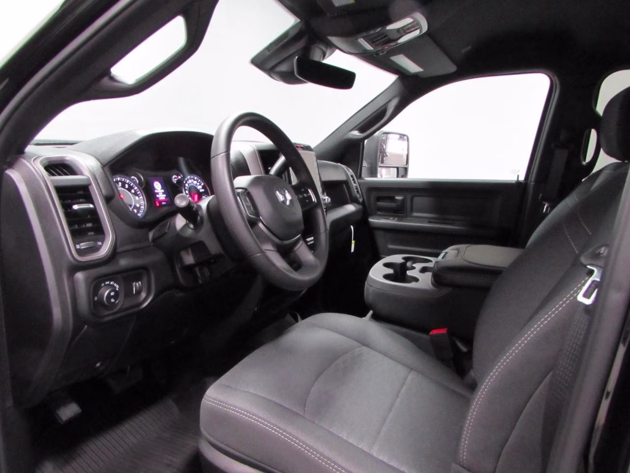 2026 Diamond Black Crystal Pearlcoat Ram 2500 Warlock 4X4 Truck