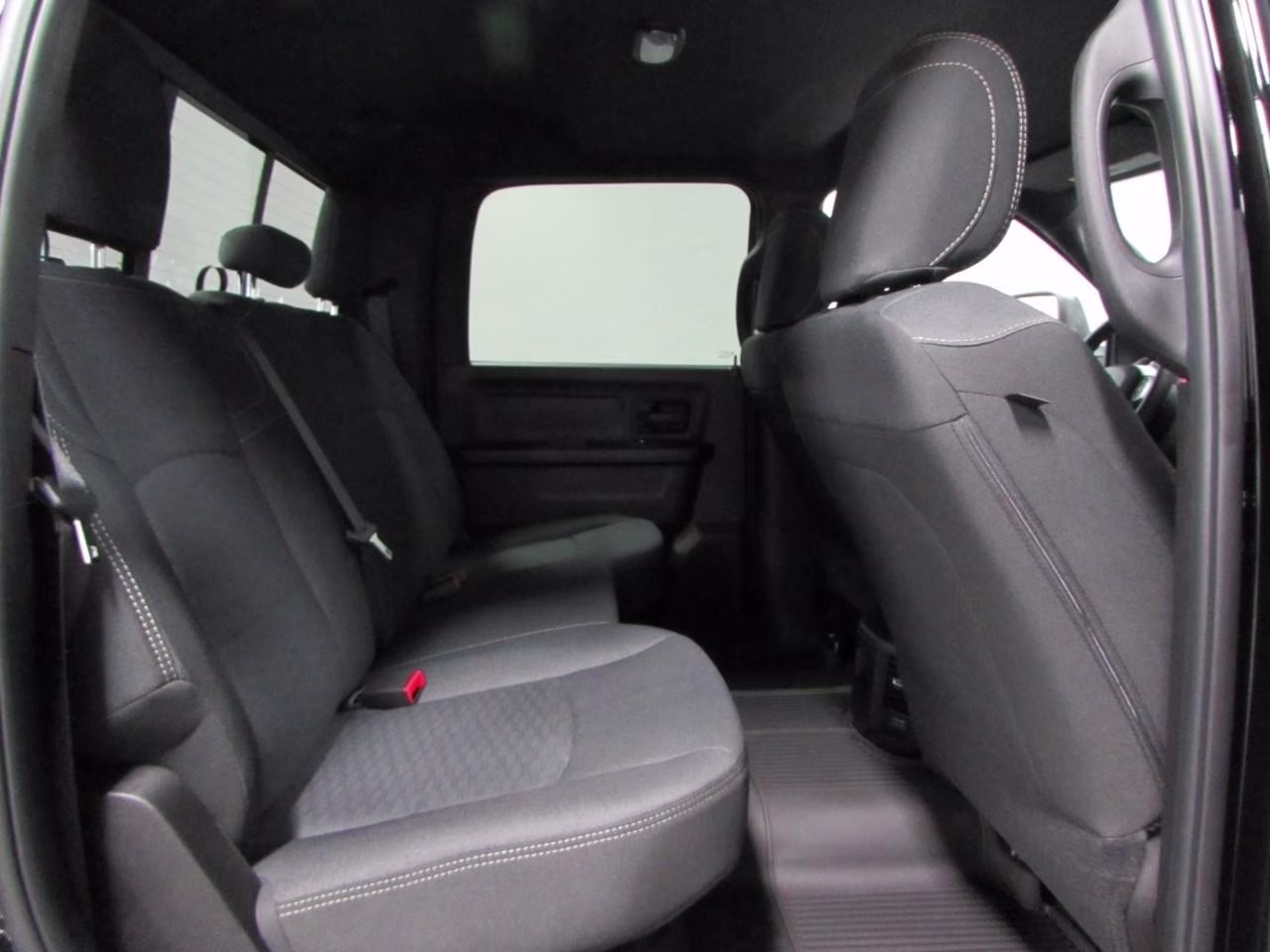 2026 Diamond Black Crystal Pearlcoat Ram 2500 Warlock 4X4 Truck