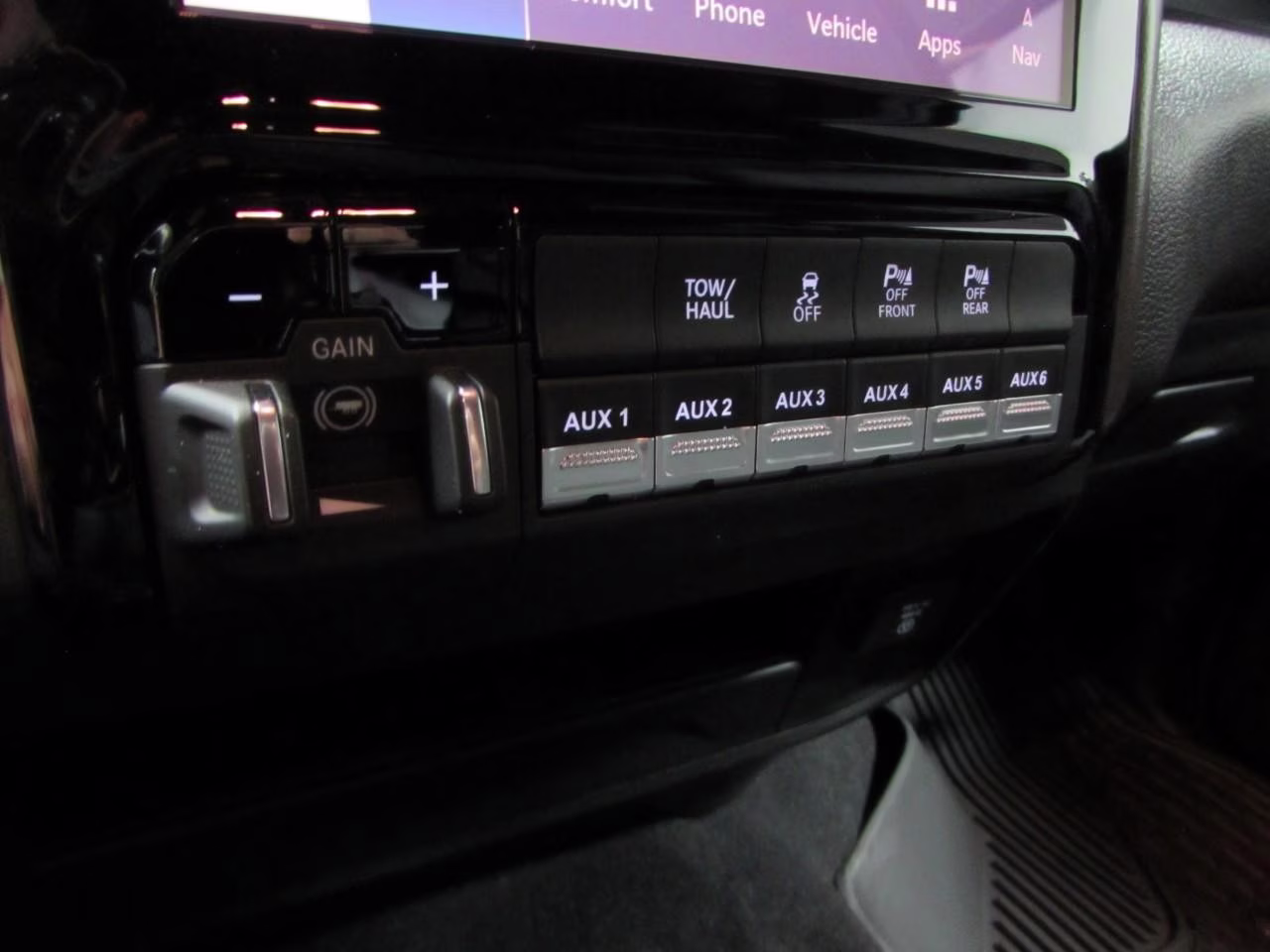 2026 Diamond Black Crystal Pearlcoat Ram 2500 Warlock 4X4 Truck