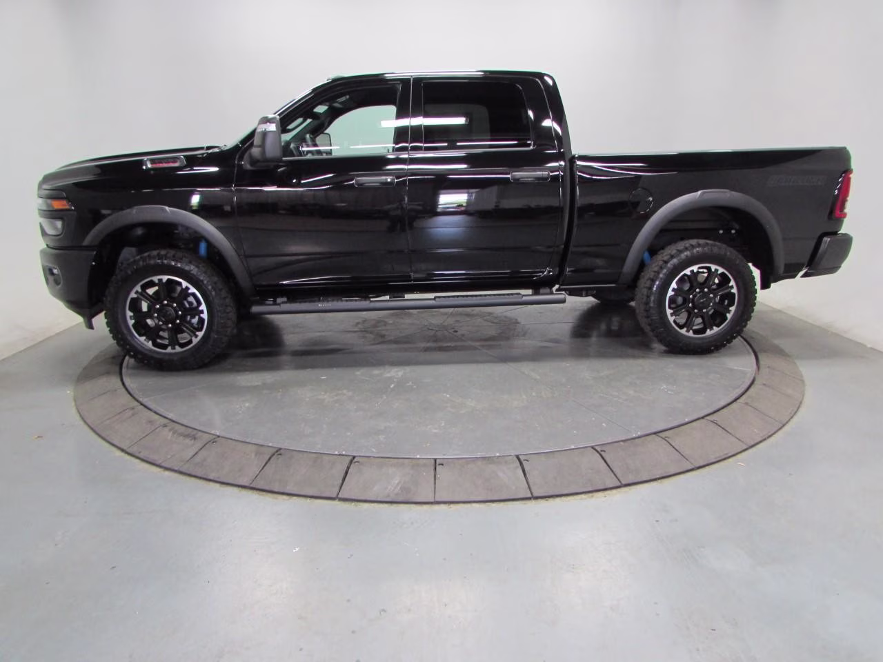 2026 Diamond Black Crystal Pearlcoat Ram 2500 Warlock 4X4 Truck