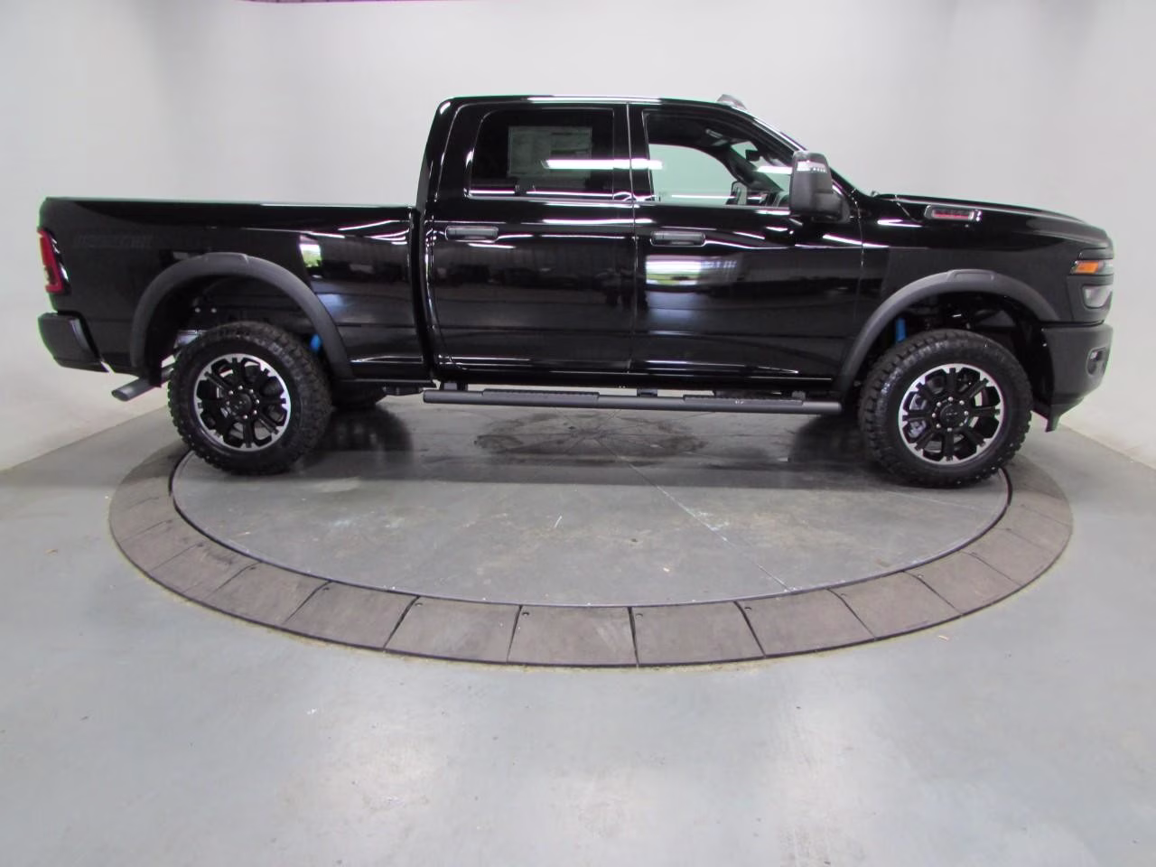 2026 Diamond Black Crystal Pearlcoat Ram 2500 Warlock 4X4 Truck