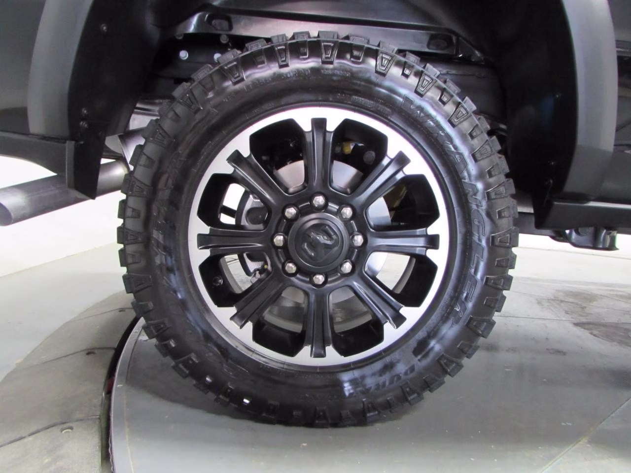 2026 Diamond Black Crystal Pearlcoat Ram 2500 Warlock 4X4 Truck