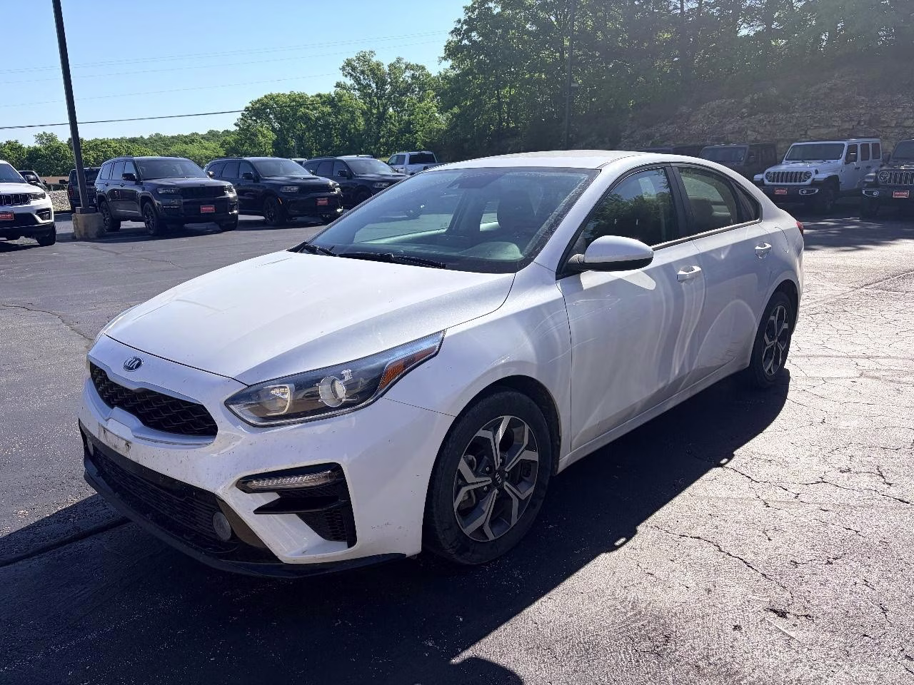 2021 WHITE Kia Forte LXS FWD Sedan