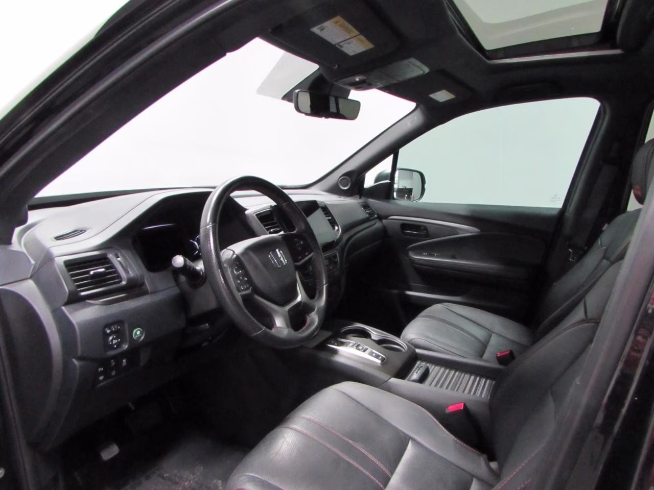 2023 Crystal Black Pearl Honda Passport TrailSport AWD SUV