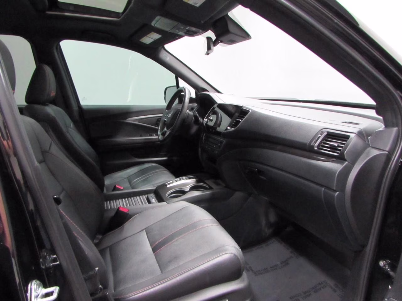 2023 Crystal Black Pearl Honda Passport TrailSport AWD SUV