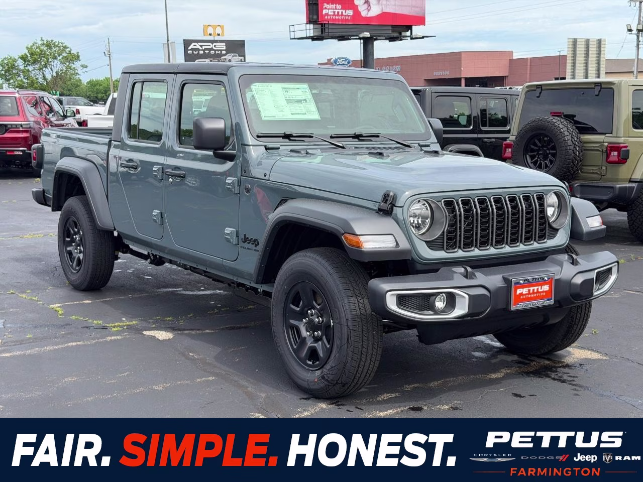 2026 Anvil Clearcoat Jeep Gladiator Sport 4X4 Truck