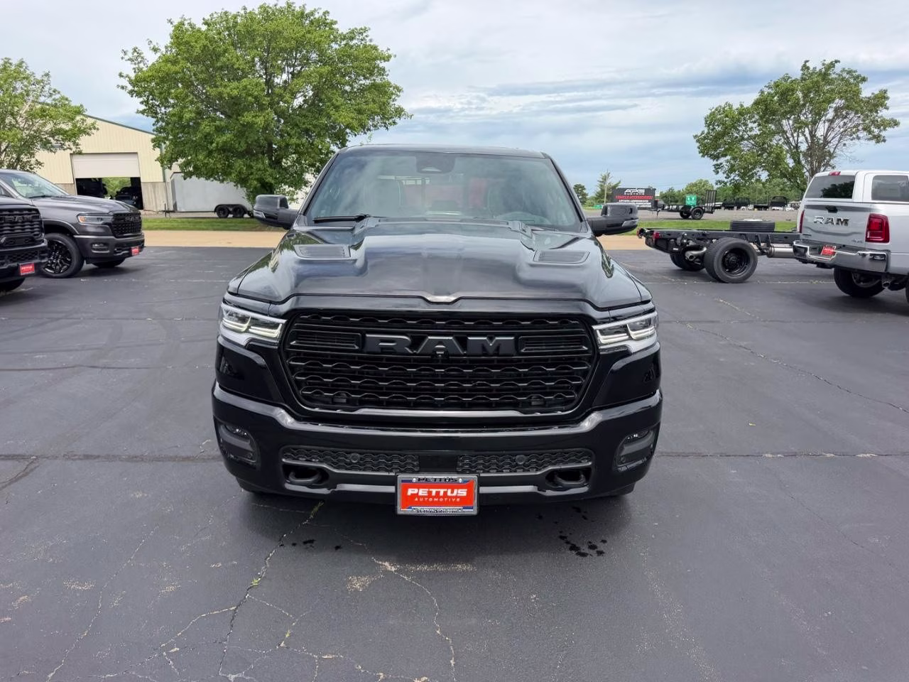 2026 Diamond Black Crystal Pearlcoat Ram 1500 Limited 4X4 Truck