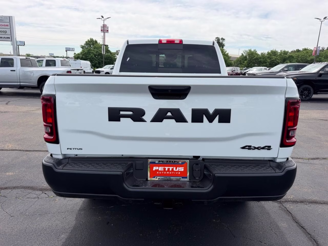 2026 Bright White Clearcoat Ram 2500 Tradesman 4X4 Truck