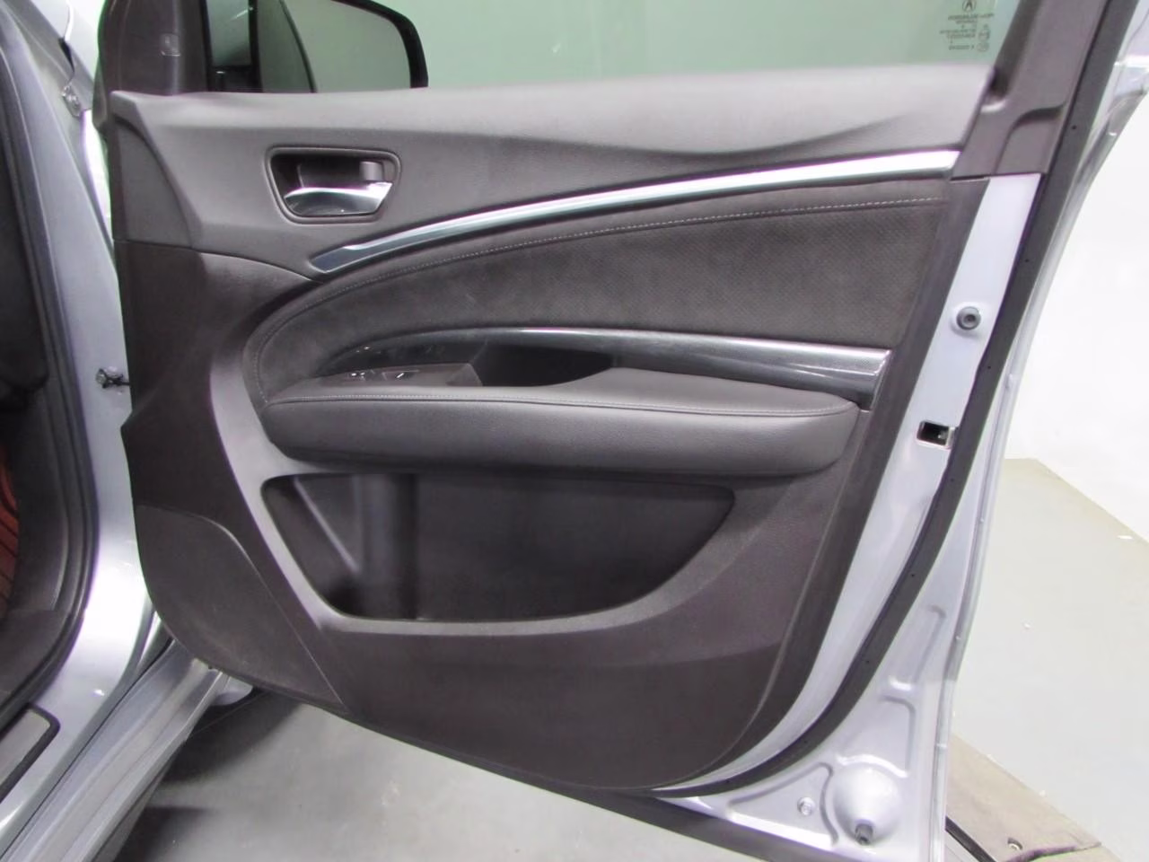 2019 Lunar Silver Metallic Acura MDX 3.5L Technology Pkg w/A-Spec Pkg SH-AWD AWD SUV