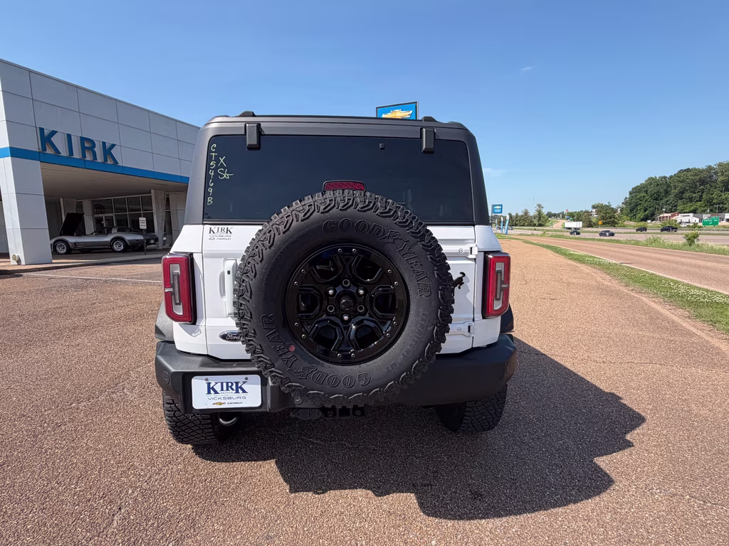 2021 Oxford White Ford Bronco Wildtrak 4X4 SUV