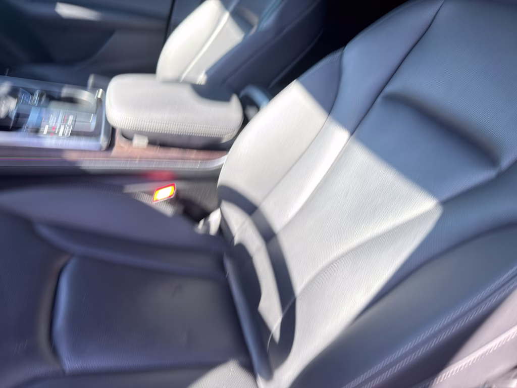 2022 Glacier White Metallic Audi Q8 Premium Plus AWD SUV