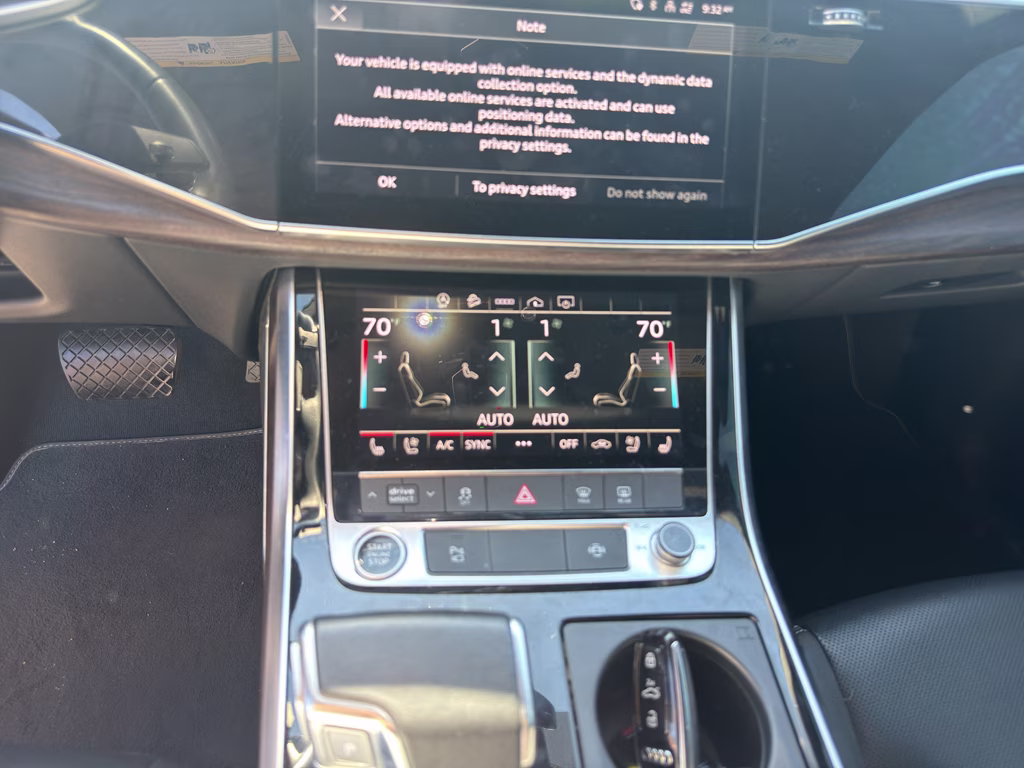 2022 Glacier White Metallic Audi Q8 Premium Plus AWD SUV