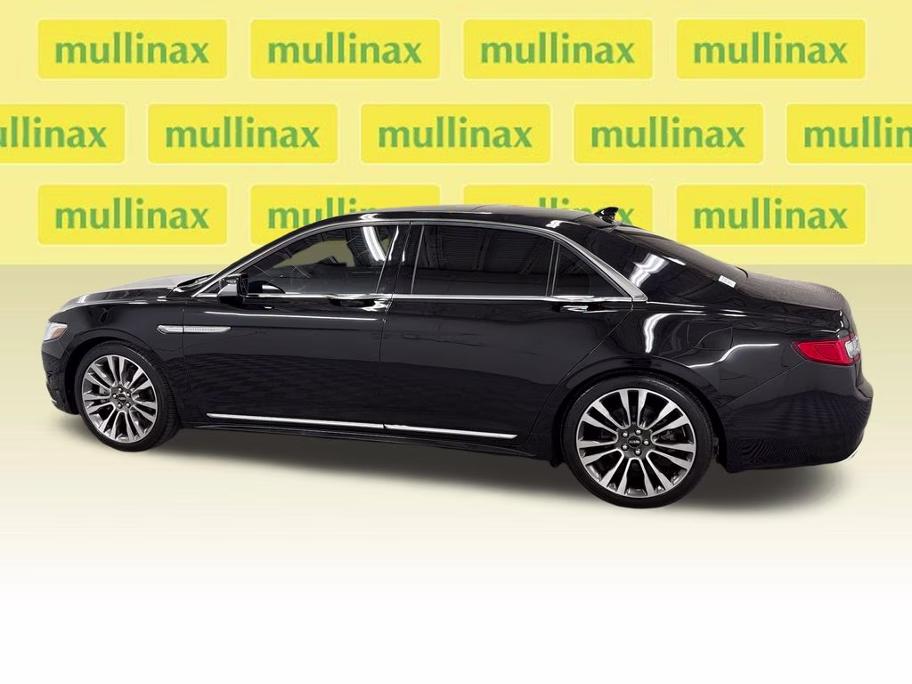 2019 Black Metallic Lincoln Continental Select FWD Sedan