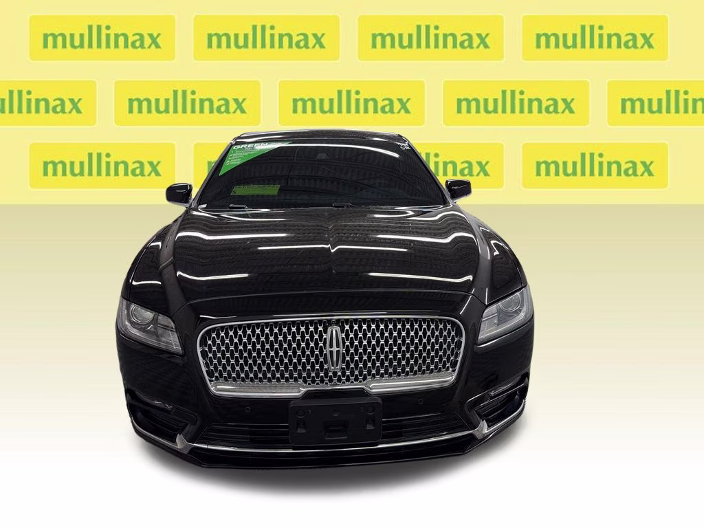 2019 Black Metallic Lincoln Continental Select FWD Sedan