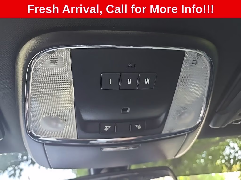 2019 Silver Mist Clearcoat Chrysler 300 S RWD Sedan