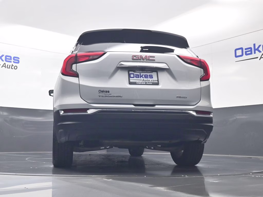 2021 Quicksilver Metallic GMC Terrain SLT AWD SUV