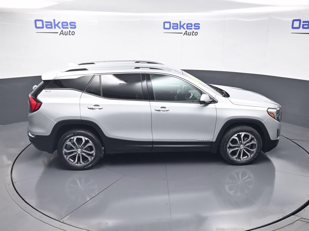 2021 Quicksilver Metallic GMC Terrain SLT AWD SUV