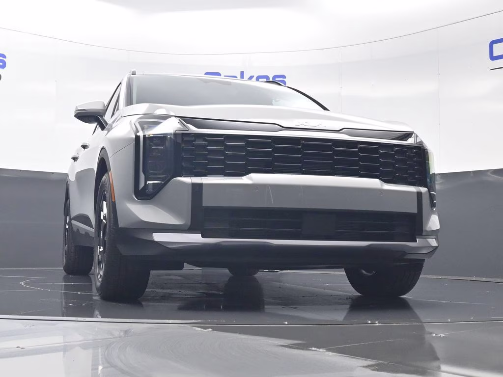 2026 Wolf Gray Kia Sportage EX FWD SUV