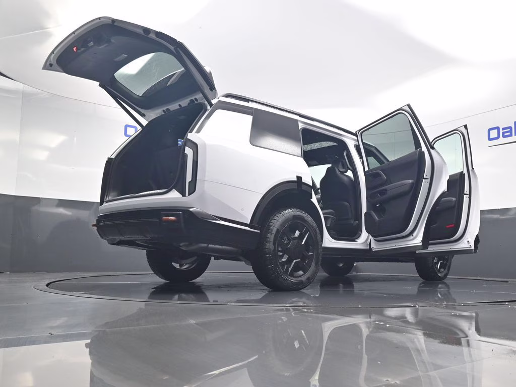 2027 Glacial White Pearl Kia Telluride X-Pro SX AWD SUV