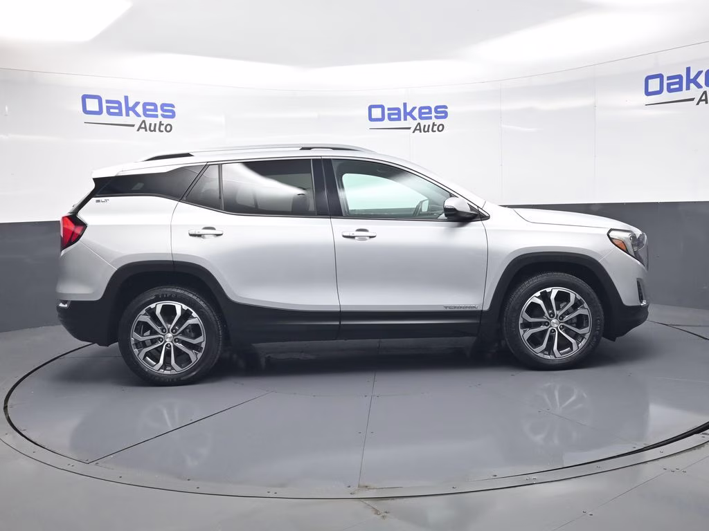 2021 Quicksilver Metallic GMC Terrain SLT AWD SUV