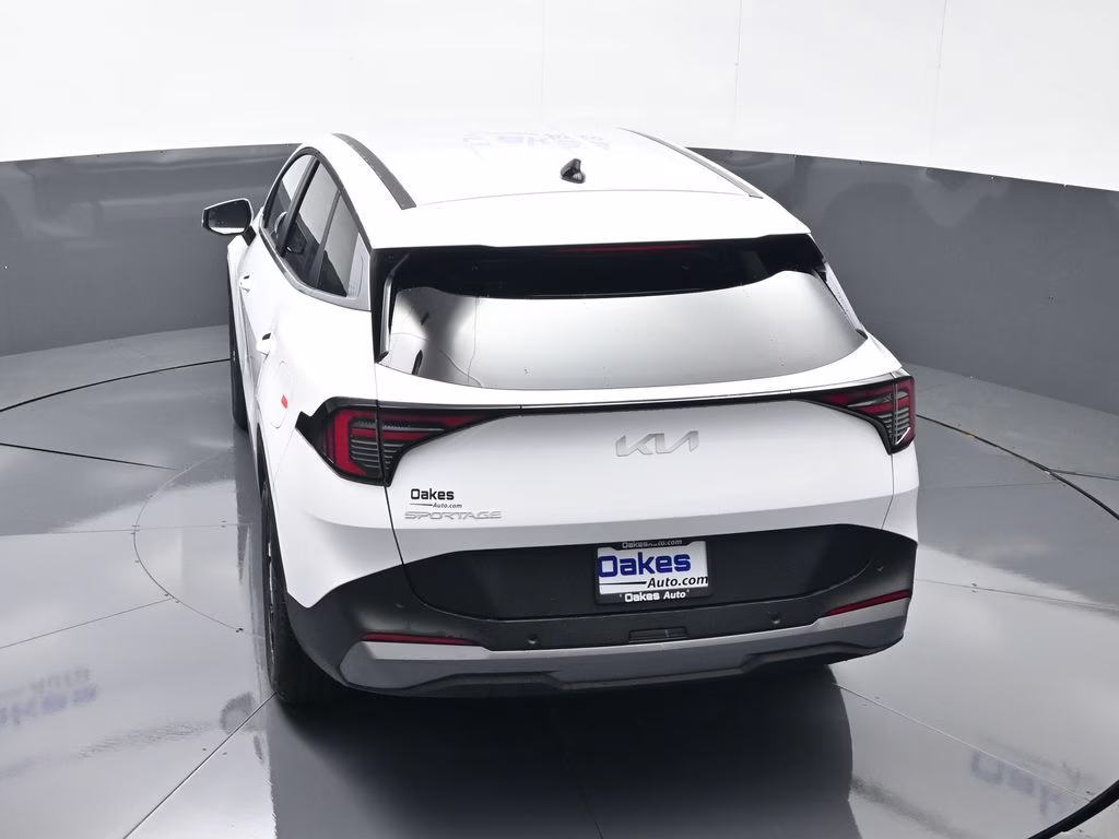 2026 Glacial White Pearl Kia Sportage EX FWD SUV