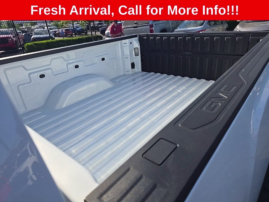 2025 Summit White GMC Sierra 2500HD SLT 4X4 Truck