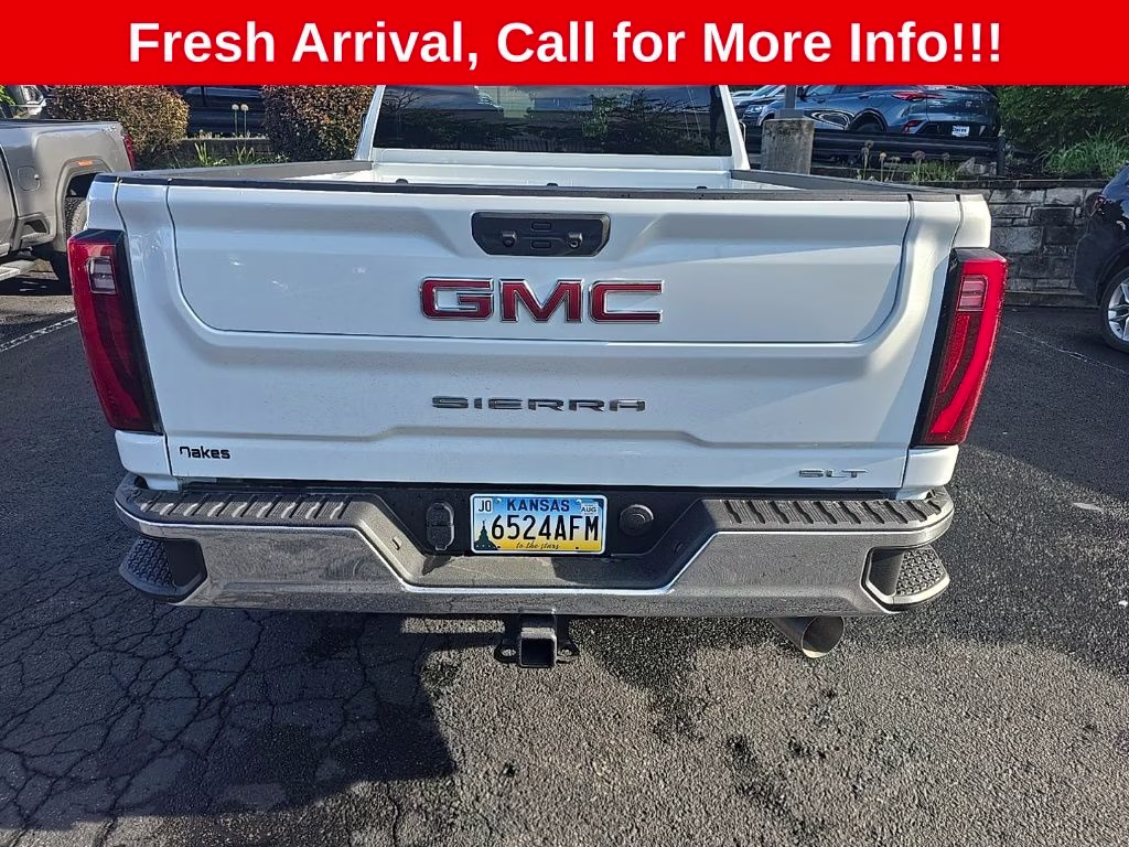 2025 Summit White GMC Sierra 2500HD SLT 4X4 Truck