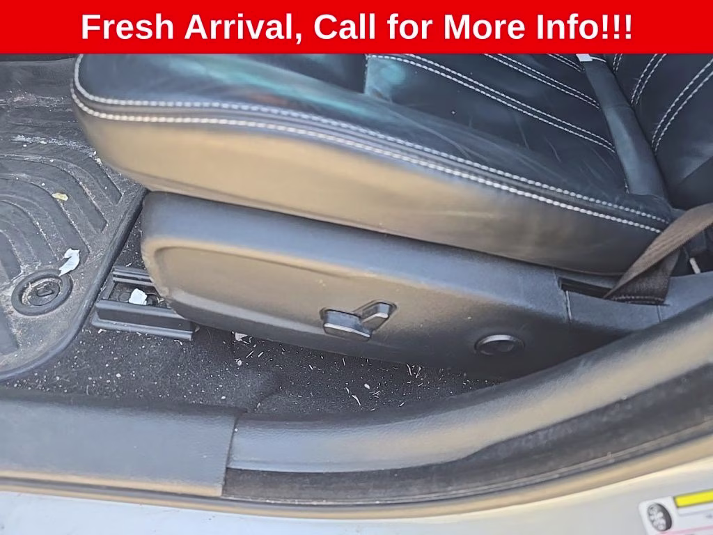 2019 Silver Mist Clearcoat Chrysler 300 S RWD Sedan