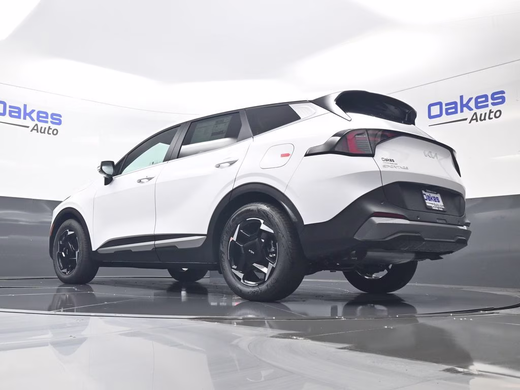 2026 Glacial White Pearl Kia Sportage EX FWD SUV