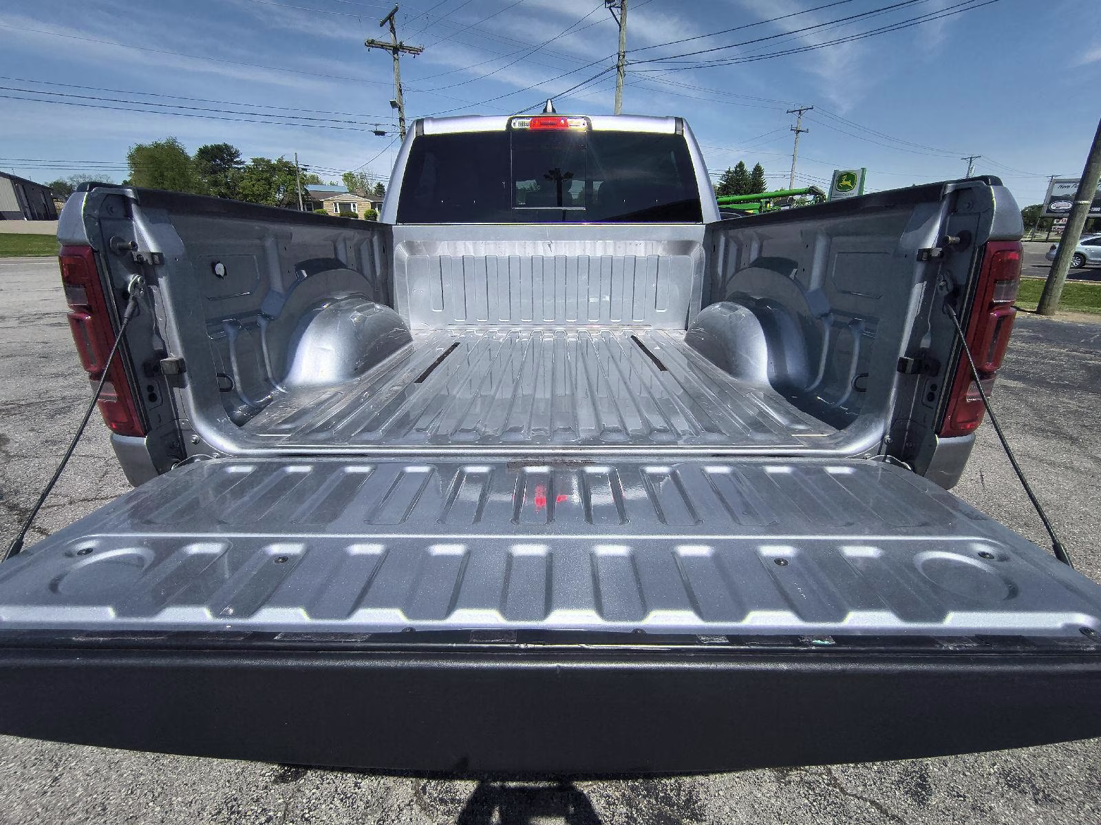 2022 Billet Silver Metallic Clearcoat Ram 1500 Laramie 4X4 Truck