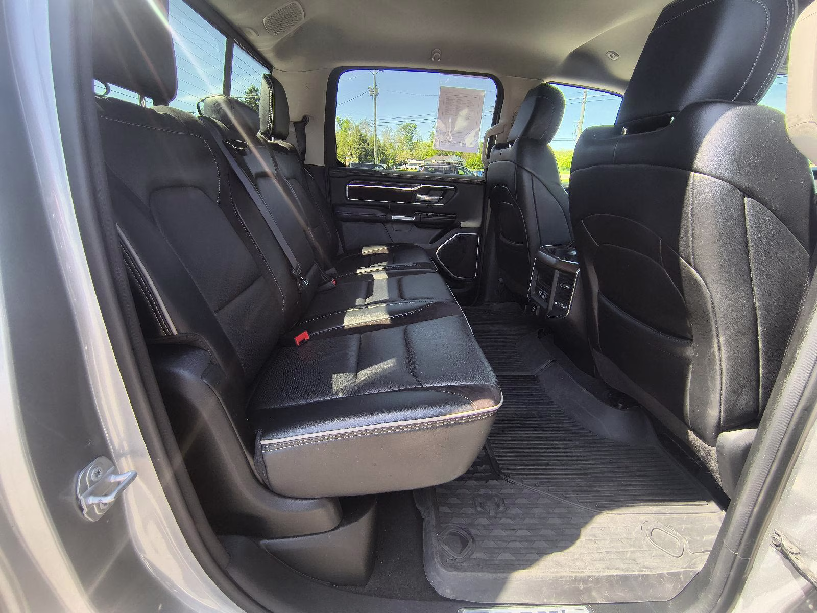2022 Billet Silver Metallic Clearcoat Ram 1500 Laramie 4X4 Truck