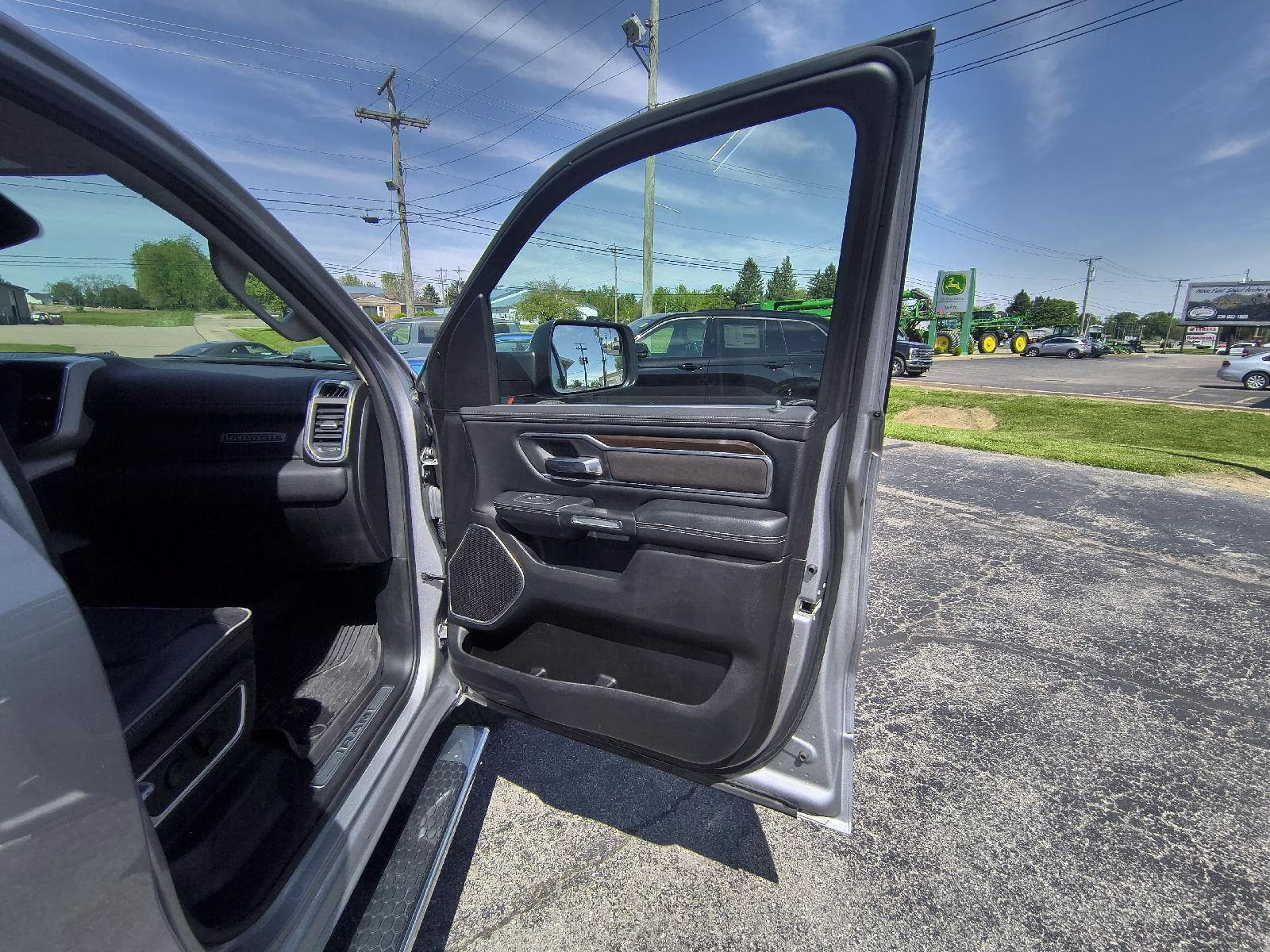 2022 Billet Silver Metallic Clearcoat Ram 1500 Laramie 4X4 Truck