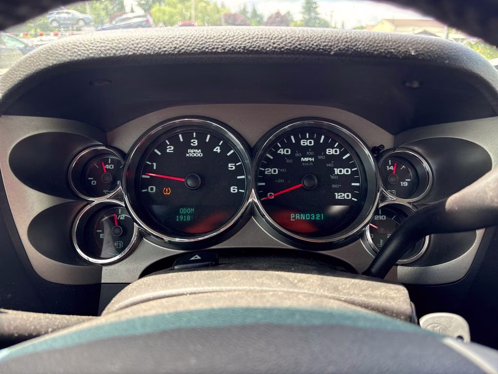 2008 Summit White Chevrolet Silverado 1500 LT RWD Truck