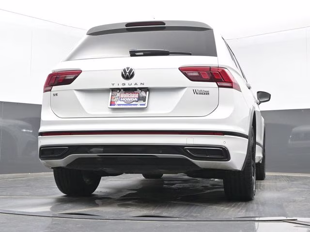 2023 White Volkswagen Tiguan 2.0T SE R-Line Black FWD SUV