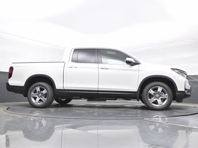 2026 Platinum White Pearl Honda Ridgeline RTL AWD Truck