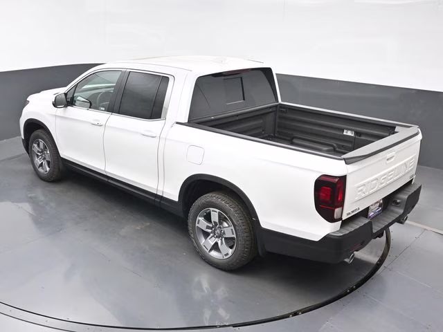 2026 Platinum White Pearl Honda Ridgeline RTL AWD Truck