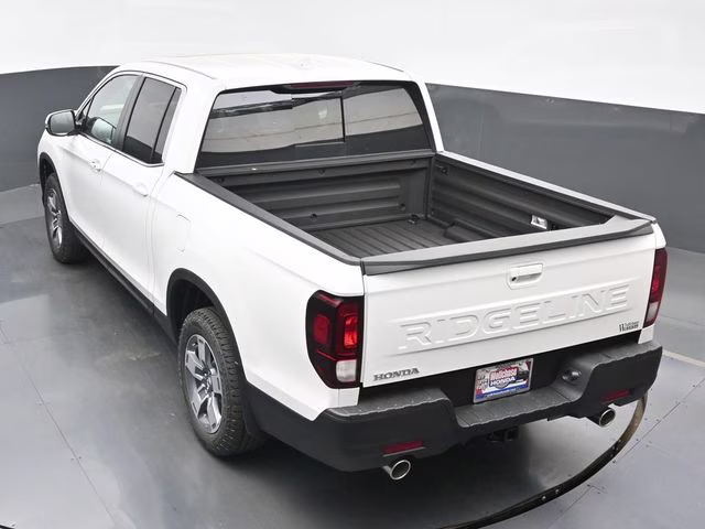 2026 Platinum White Pearl Honda Ridgeline RTL AWD Truck