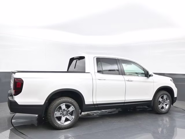 2026 Platinum White Pearl Honda Ridgeline RTL AWD Truck
