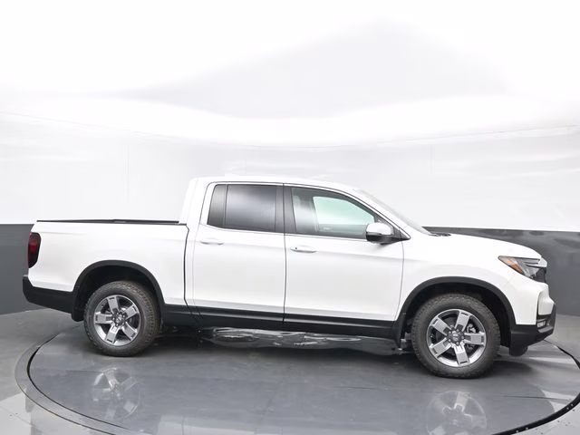 2026 Platinum White Pearl Honda Ridgeline RTL AWD Truck