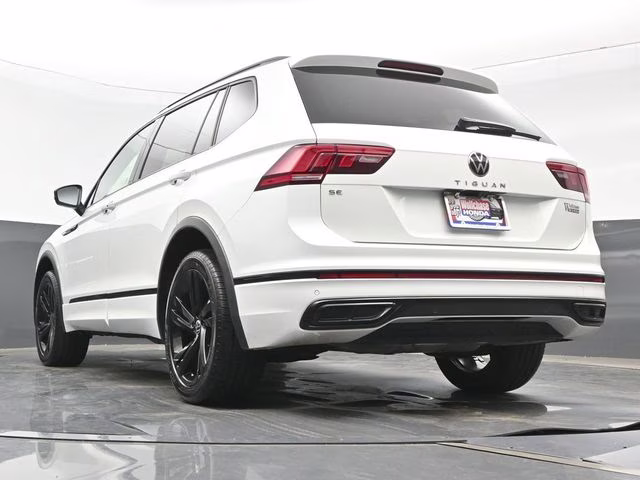 2023 White Volkswagen Tiguan 2.0T SE R-Line Black FWD SUV