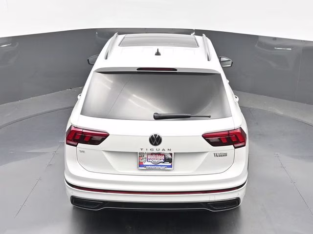 2023 White Volkswagen Tiguan 2.0T SE R-Line Black FWD SUV
