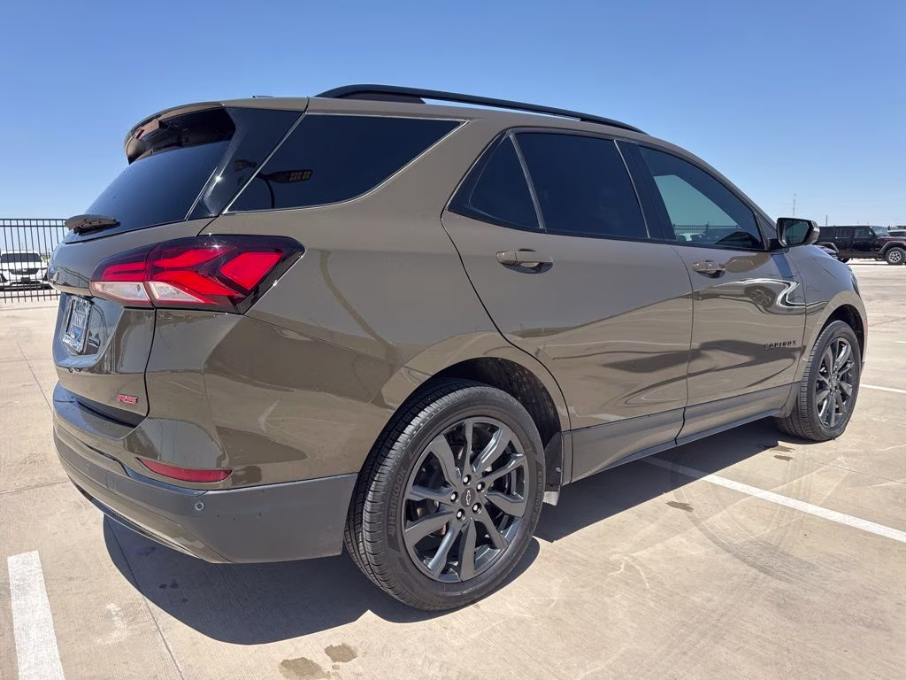 2023 Harvest Bronze Metallic Chevrolet Equinox RS FWD SUV