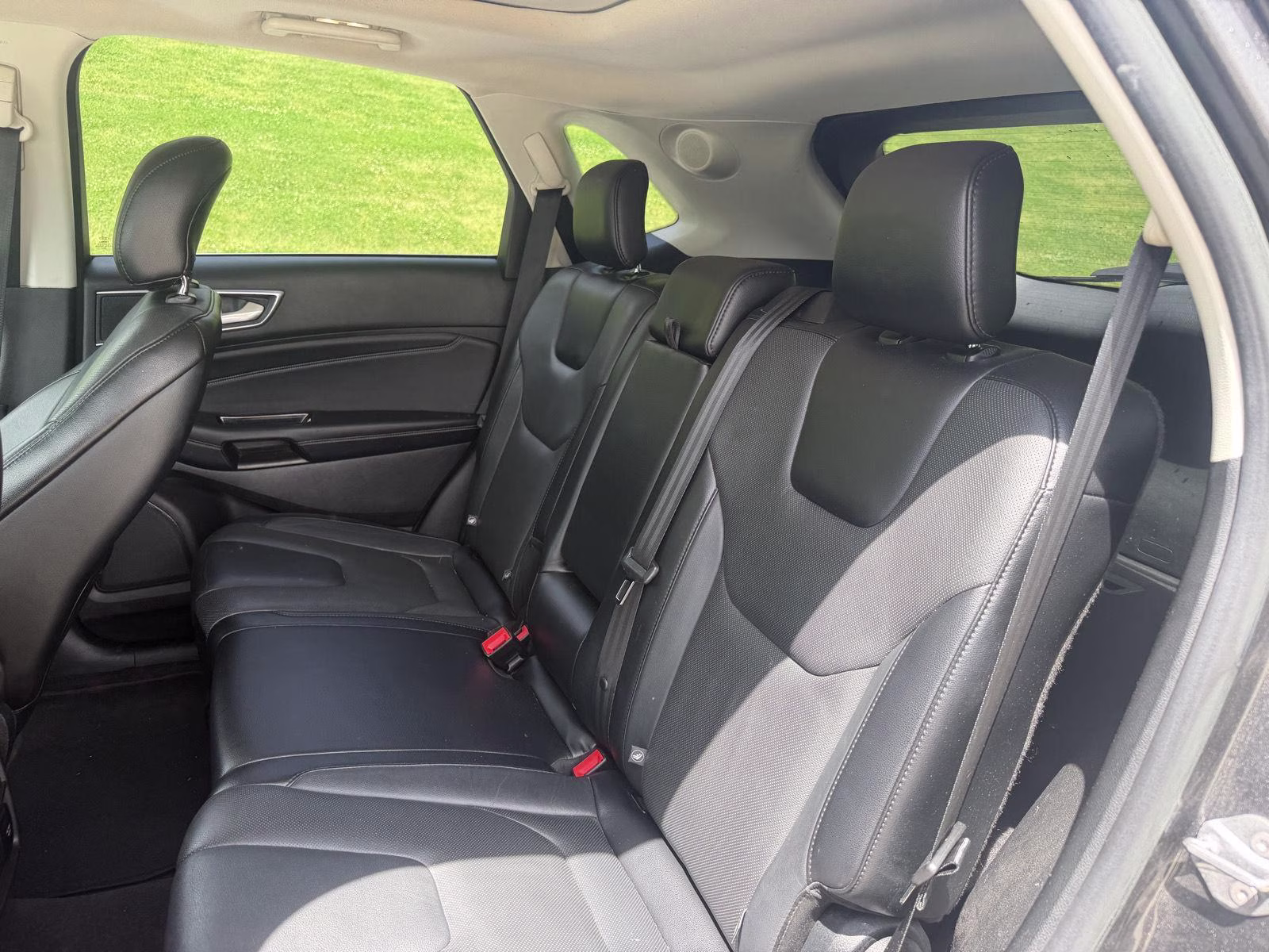 2018 Magnetic Ford Edge Titanium AWD SUV