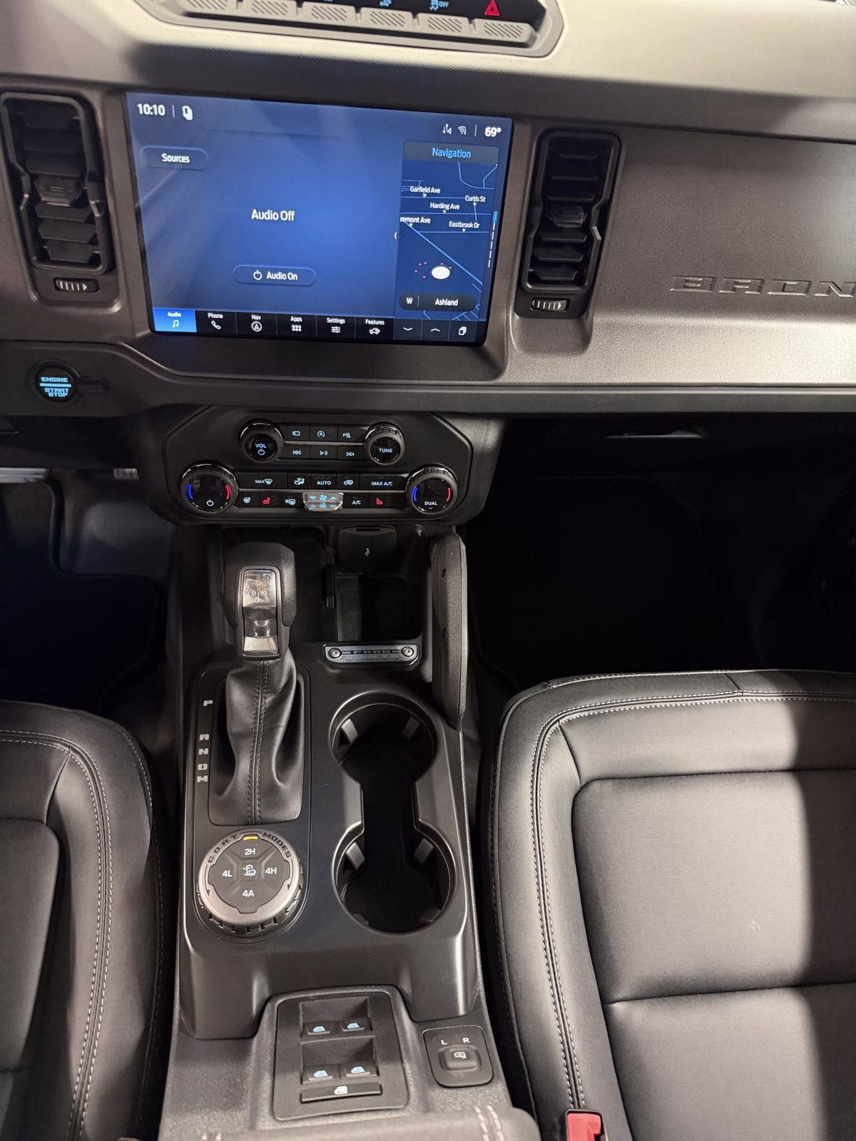 2026 Desert Sand Ford Bronco Badlands 4X4 SUV