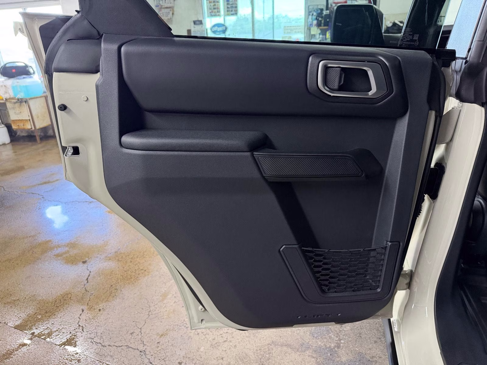 2026 Desert Sand Ford Bronco Badlands 4X4 SUV