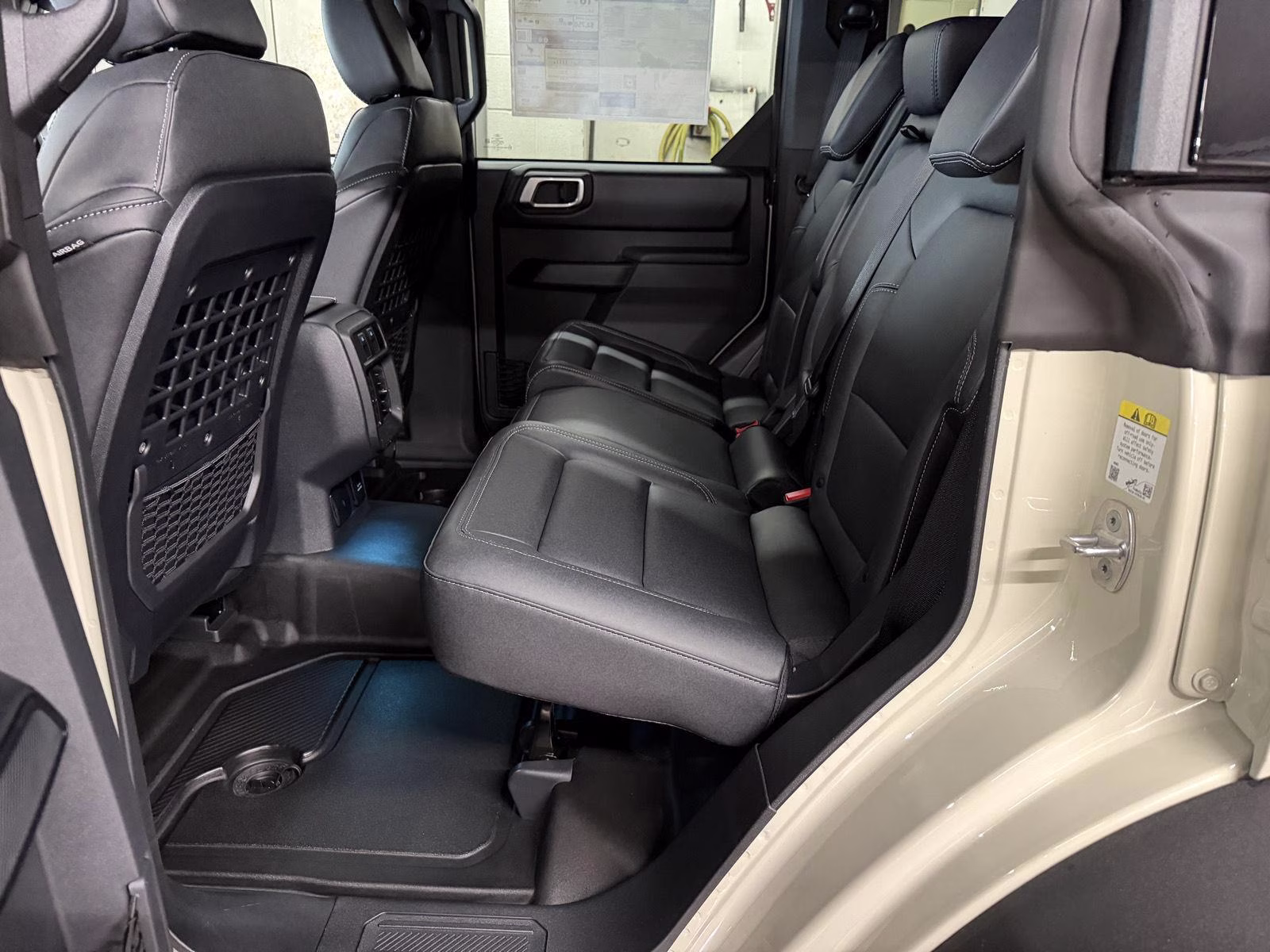 2026 Desert Sand Ford Bronco Badlands 4X4 SUV