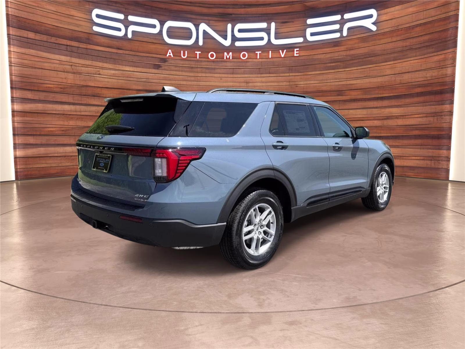 View vehicle photo 4
