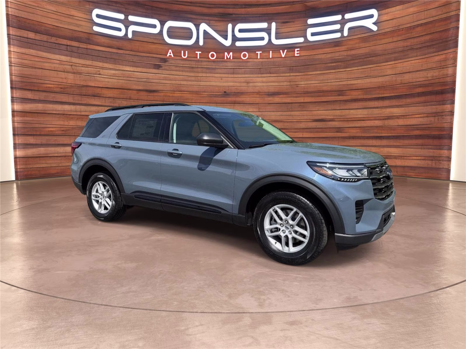 View vehicle photo 6